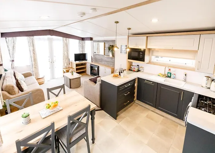 2Bed Whitley Bay Home - Free Parking, Close To Beach & St Mary\'S Lighthouse