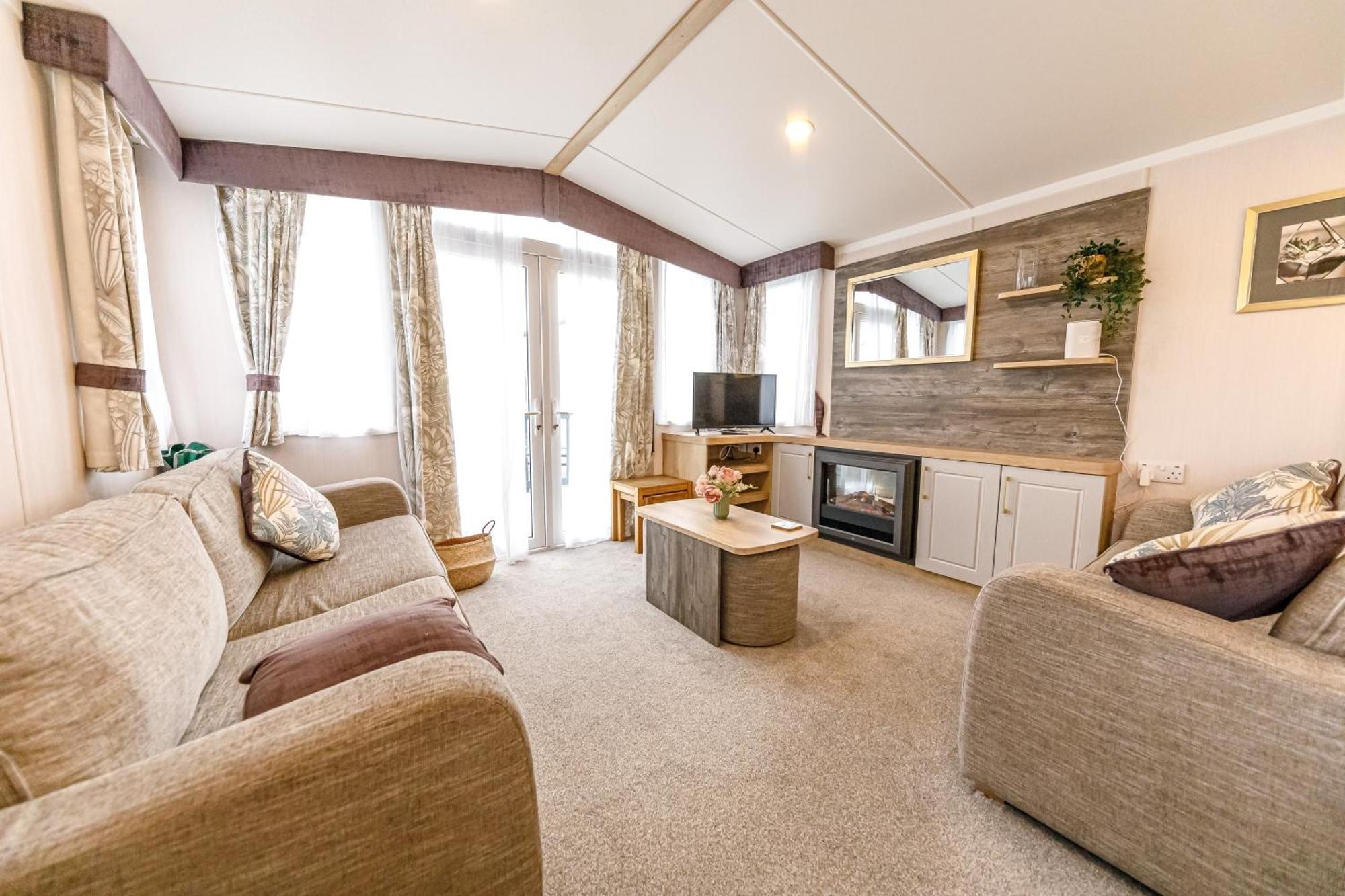 2bed - Free Parking, Close To & St Mary's Lighthouse *