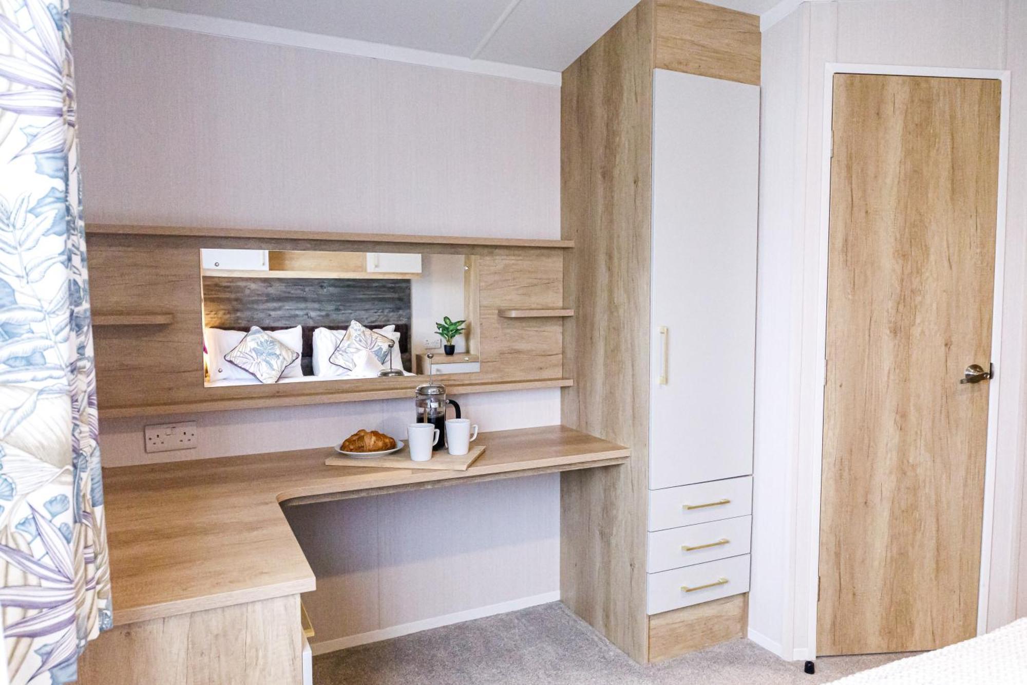 2bed - Free Parking, Close To & St Mary's Lighthouse