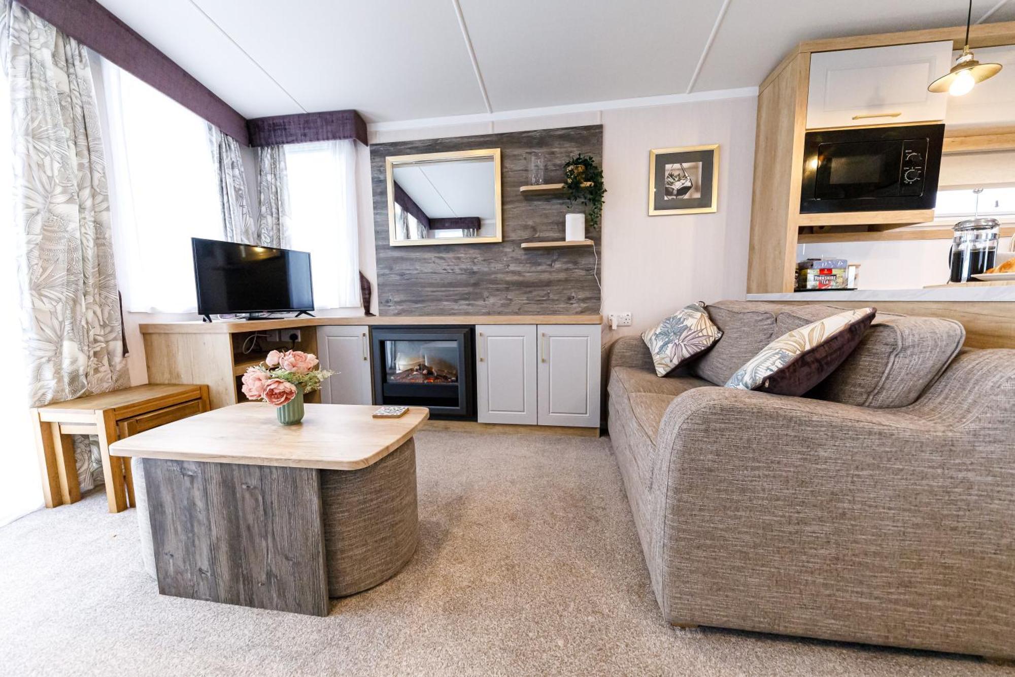 2bed - Free Parking, Close To & St Mary's Lighthouse