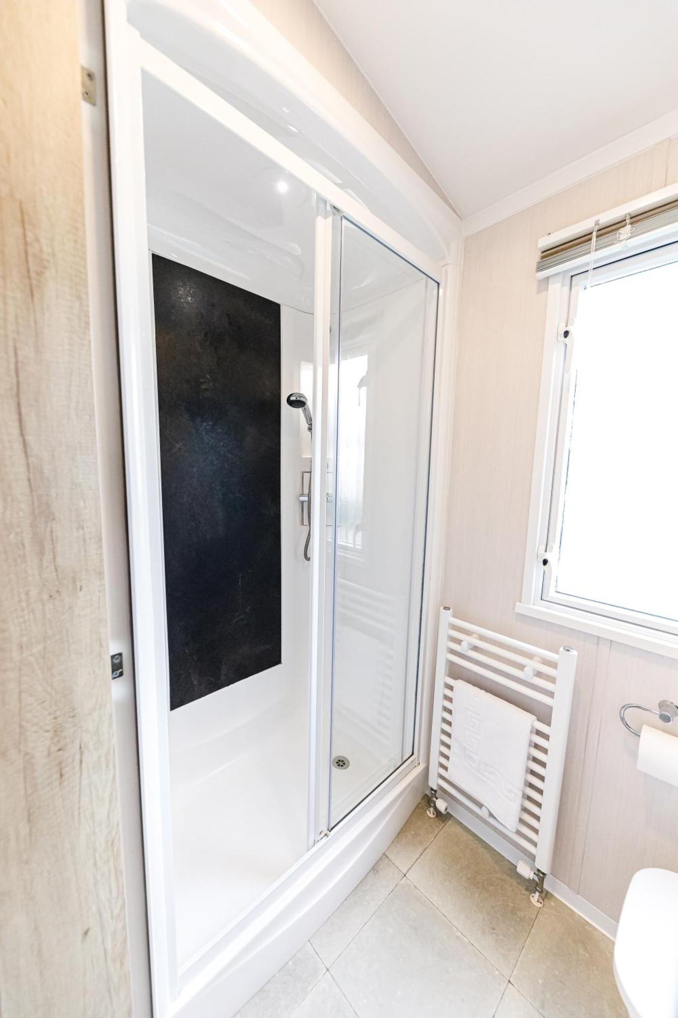 2bed - Free Parking, Close To & St Mary's Lighthouse Apartment Whitley Bay